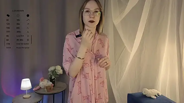 melissmile online show from December 5, 2025, 11:30 am