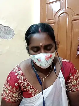 Snapshot of Tamil_Ranjini chatting on May 16, 2026, 12:29 am Tamil Ranjini online show from May 16, 2026, 12:29 am