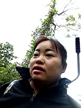 Rose-rose1234 online show from November 25, 2025, 12:32 am