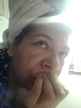 Scarlet curly online show from November 26, 2025, 9:10 am