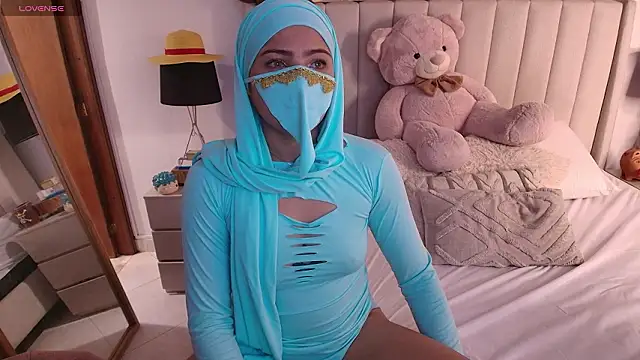 Emyii  online show from March 29, 2026, 12:16 pm