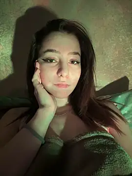 Anoraaa8A online show from April 21, 2026, 5:06 pm