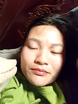 Lee-Thee online show from November 30, 2025, 4:33 pm