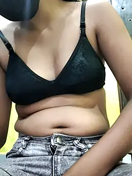 Minakshi-Gi online show from July 21, 2026, 10:45 pm