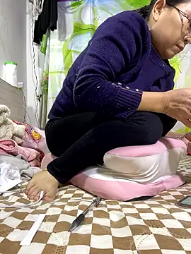 Yes-Baby-A online show from January 10, 2026, 11:01 am