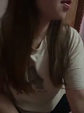 Hot-Today online show from December 4, 2025, 1:04 am