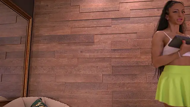 XenaBloom online show from March 14, 2026, 4:07 am