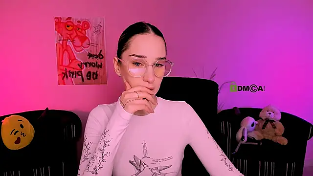  kellykitten  online show from February 5, 2026, 9:58 am