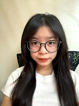 mau155  online show from November 18, 2025, 7:02 am