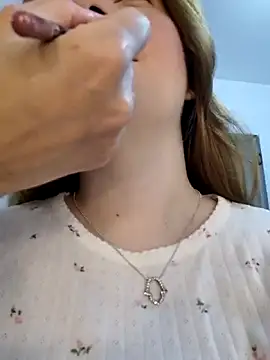 AmberRosewood online show from March 7, 2026, 4:42 am