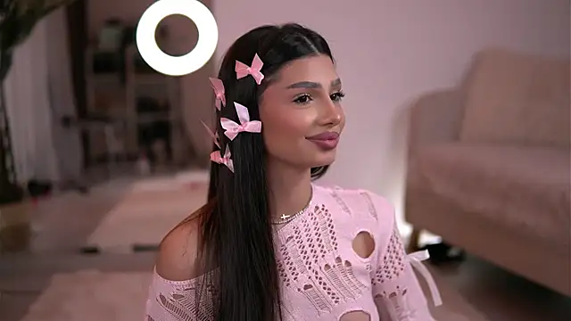 Snapshot of LuvCaprice chatting on April 9, 2026, 6:19 am LuvCaprice online show from April 9, 2026, 6:19 am