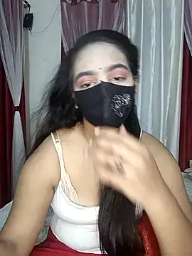 Ms Neha Quyen 25 online show from December 2, 2025, 4:35 pm