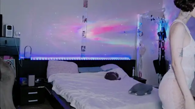 Ebfaafret online show from November 20, 2025, 4:12 am