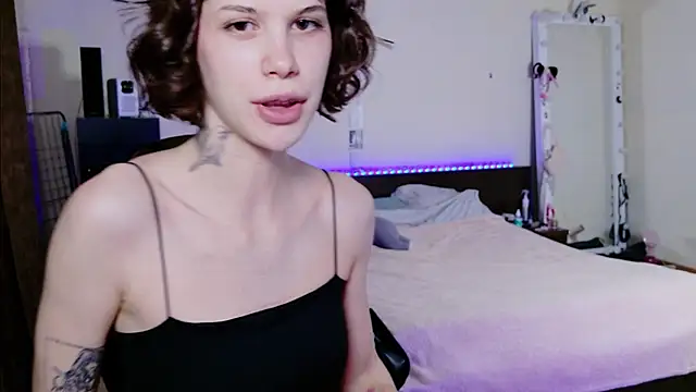 Ebfaafret online show from December 1, 2025, 7:02 am