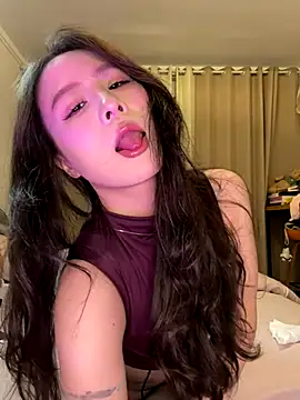 Snapshot of pupu_ chatting on December 19, 2025, 2:35 pm pupu online show from December 19, 2025, 2:35 pm