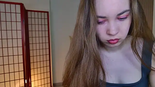 SilentLily online show from November 20, 2025, 8:30 pm