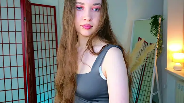 SilentLily online show from November 30, 2025, 9:30 pm