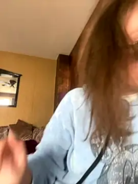 Rosegold69 online show from November 18, 2025, 12:20 pm