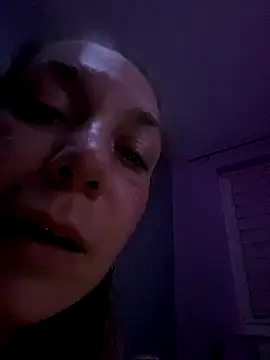 Rosegold69 online show from November 19, 2025, 11:05 pm