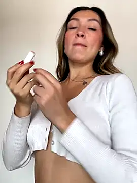 GeorginaBlack online show from December 14, 2025, 4:34 pm