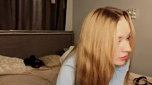 KristleKirst online show from April 24, 2026, 1:13 pm