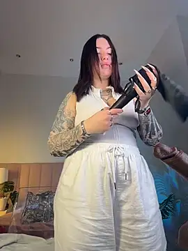 Tattitude  online show from April 21, 2026, 5:58 am