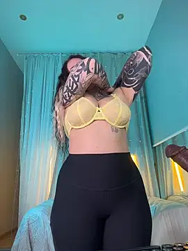 Snapshot of Tattitude_ chatting on May 31, 2026, 7:04 am Tattitude online show from May 31, 2026, 7:04 am