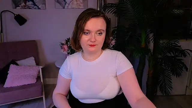 TerryAstra online show from December 4, 2025, 9:01 pm