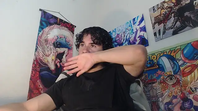 LuciferSantoryu online show from April 7, 2026, 4:35 am