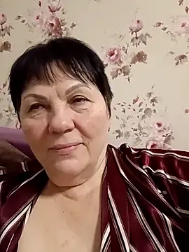 OliviaaSkyy online show from February 15, 2026, 5:15 am