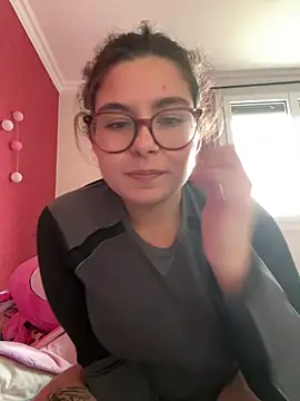 Snapshot of missseduction24 chatting on February 12, 2026, 12:55 pm missseduction24 online show from February 12, 2026, 12:55 pm