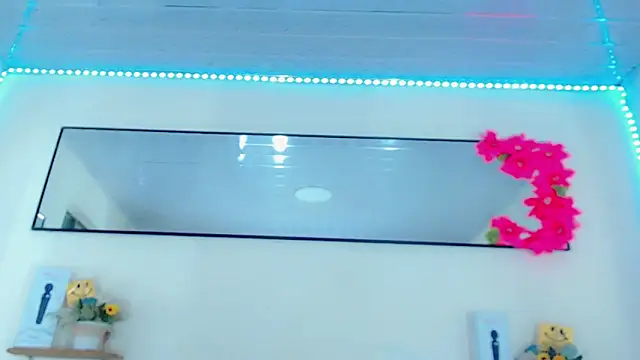 Karla hot777 online show from April 12, 2026, 1:27 pm