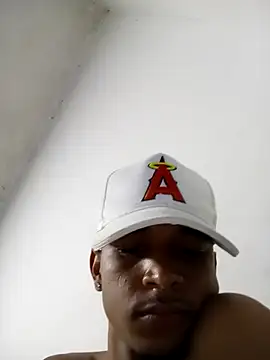 RickyRICON02 online show from November 19, 2025, 4:56 am