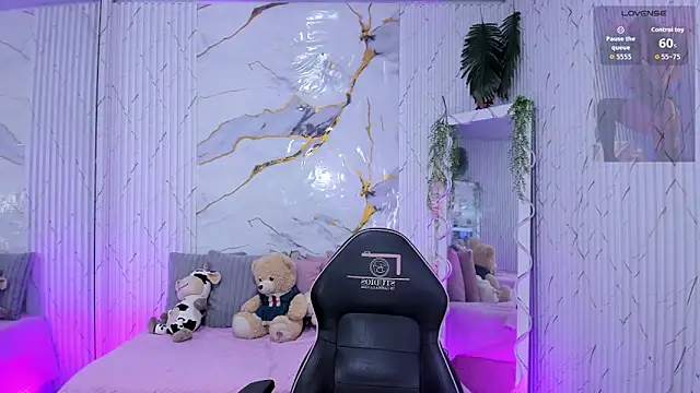 Snapshot of Canndyy_tay1 chatting on May 22, 2026, 11:49 am Canndyy tay1 online show from May 22, 2026, 11:49 am