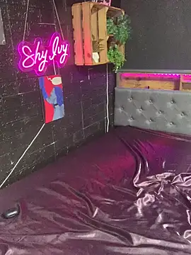 Shy-Ivy online show from March 7, 2026, 10:18 pm