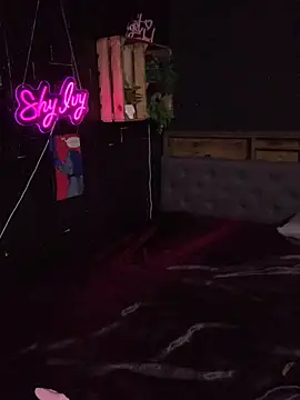 Shy-Ivy online show from March 25, 2026, 10:49 pm