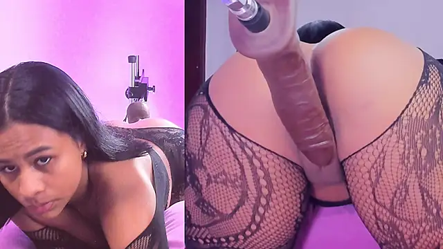 Snapshot of TatianaGil chatting on July 9, 2026, 3:32 am TatianaGil online show from July 9, 2026, 3:32 am