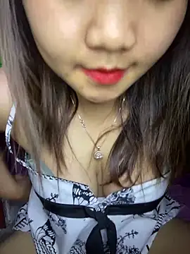 Sunset-yll online show from April 25, 2026, 8:39 pm