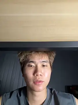 Snapshot of Juhone chatting on March 19, 2026, 3:05 pm Juhone online show from March 19, 2026, 3:05 pm