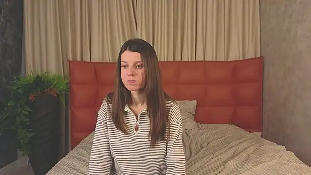 VelvetNyxen online show from January 7, 2026, 2:08 pm