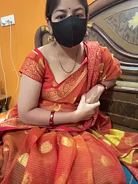 cutestpearl online show from March 26, 2026, 6:57 pm