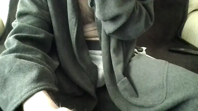 leancock1234 online show from April 27, 2026, 9:40 am