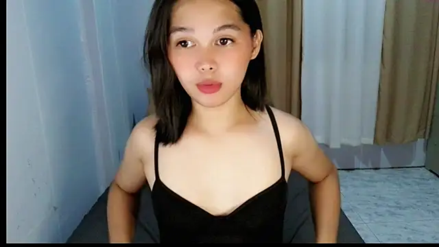 sluttyLeila online show from March 21, 2026, 12:32 pm