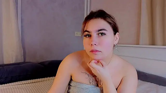 LaneUmanzor online show from December 5, 2025, 11:08 am