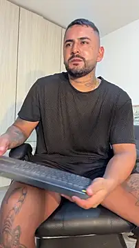 david10kc online show from December 3, 2025, 3:58 am