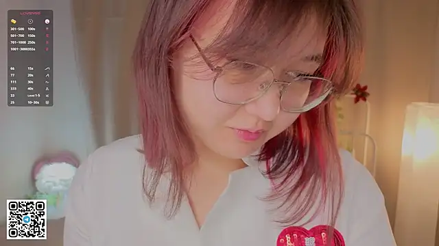 PatrickStimac online show from December 2, 2025, 4:18 am