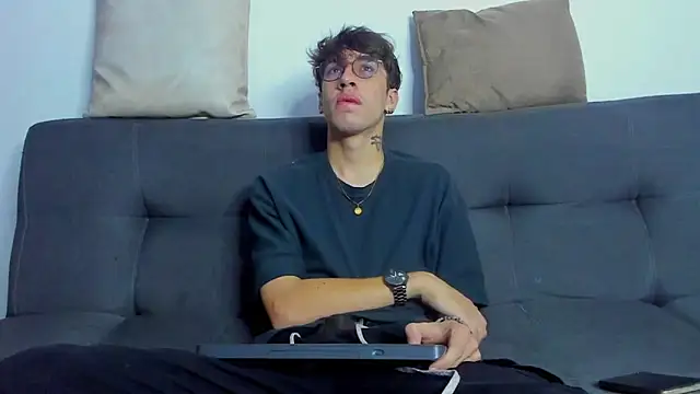 Dio  morningstar online show from December 20, 2025, 12:34 pm