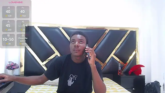 NoahJhonson69 online show from January 8, 2026, 7:05 pm