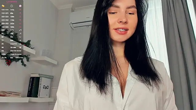 FeliciaKogen online show from April 1, 2026, 7:20 am