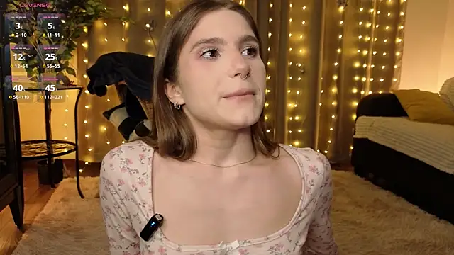 RozanneJordan online show from March 2, 2026, 5:20 pm